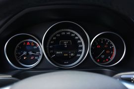 2015款奔驰E200L