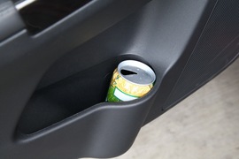 逸动1.5T车型内饰