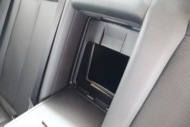 逸动1.5T车型内饰