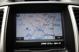 逸动1.5T车型内饰