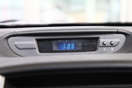 逸动1.5T车型内饰