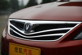 逸动1.5T外观
