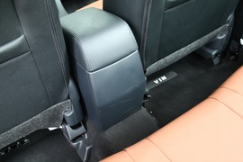 2014款海马福美来M5深度评测