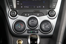 2014款海马福美来M5深度评测