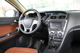 2014款海马福美来M5深度评测