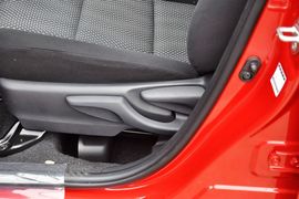 2014款丰田威驰1.3L手动型尚版