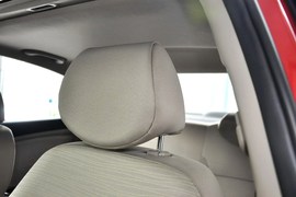 2014款现代瑞纳三厢1.4L自动领先型GLX