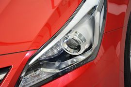 2014款现代瑞纳三厢1.4L自动领先型GLX