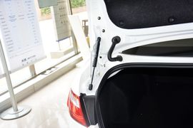2014款奔腾B70