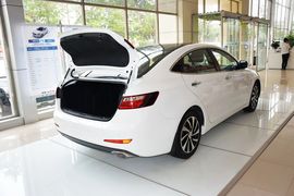 2014款奔腾B70