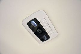 2014款比亚迪e6先行者豪华型(北京版)