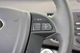 2014款比亚迪e6先行者豪华型(北京版)