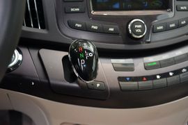 2014款比亚迪e6先行者豪华型(北京版)