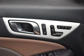 2012款奔驰SLK200时尚型