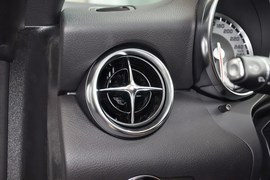 2012款奔驰SLK200时尚型