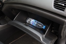 2014款本田思域1.8L/2.4L试驾实拍