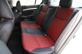 2014款本田思域1.8L/2.4L试驾实拍