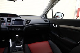 2014款本田思域1.8L/2.4L试驾实拍