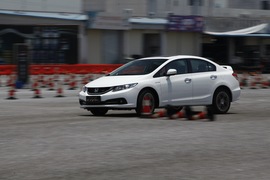 2014款本田思域1.8L/2.4L试驾实拍
