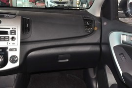 2014款起亚福瑞迪1.6L