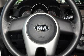 2014款起亚福瑞迪1.6L