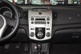 2014款起亚福瑞迪1.6L