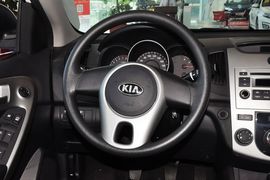 2014款起亚福瑞迪1.6L