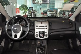 2014款起亚福瑞迪1.6L