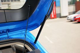 2014款宝骏610