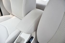2014款宝骏610