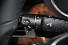 2012款奔驰CLS350