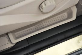 2013款福特翼虎2.0GTDi自动尊贵型