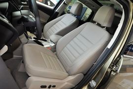 2013款福特翼虎2.0GTDi自动尊贵型