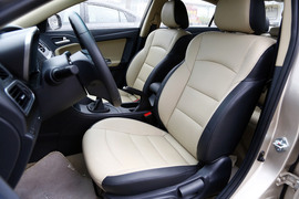 海马福美来M5南京自由试驾体验