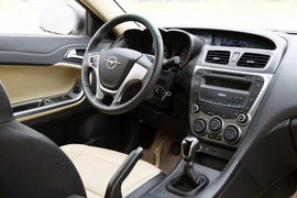 海马福美来M5南京自由试驾体验