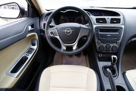 海马福美来M5南京自由试驾体验