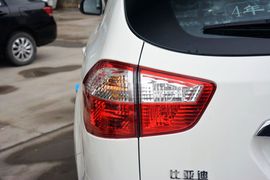 2014款比亚迪S6