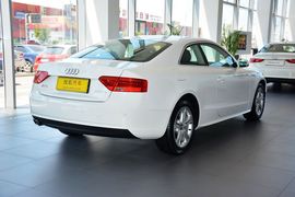 2014款奥迪A5双门45TFSI