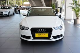 2014款奥迪A5双门45TFSI