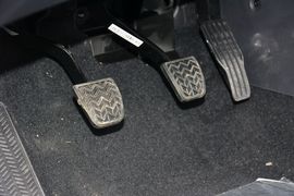 2014款长城C50升级版1.5T手动时尚型