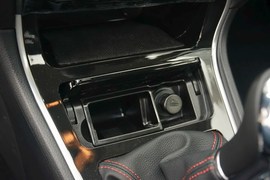 2014款长城C50升级版1.5T手动时尚型