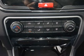 2014款长城C50升级版1.5T手动时尚型