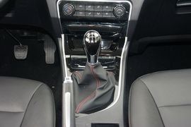 2014款长城C50升级版1.5T手动时尚型