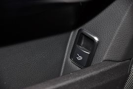 2015款奔驰E260L运动型