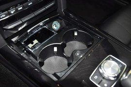 2015款奔驰E260L运动型