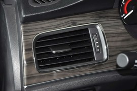 2014款长城C50升级版1.5T手动精英型