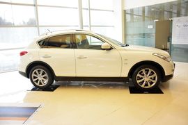 2013款英菲尼迪QX50