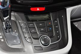 2014款江淮瑞风M5