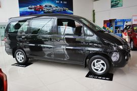 2011款江淮瑞风2.0L穿梭汽油舒适版HFC4GA3