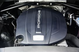 2014款保时捷Macan